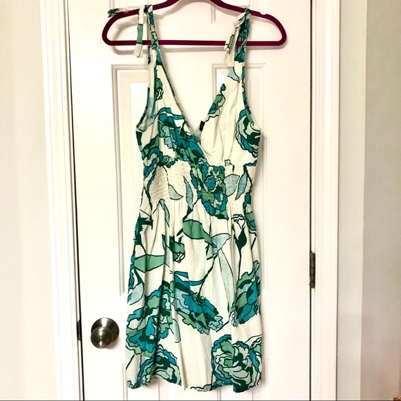 Angie Dresses & Skirts - ANGIE • Floral V-Neck Tie Shoulder Sundress • Sml